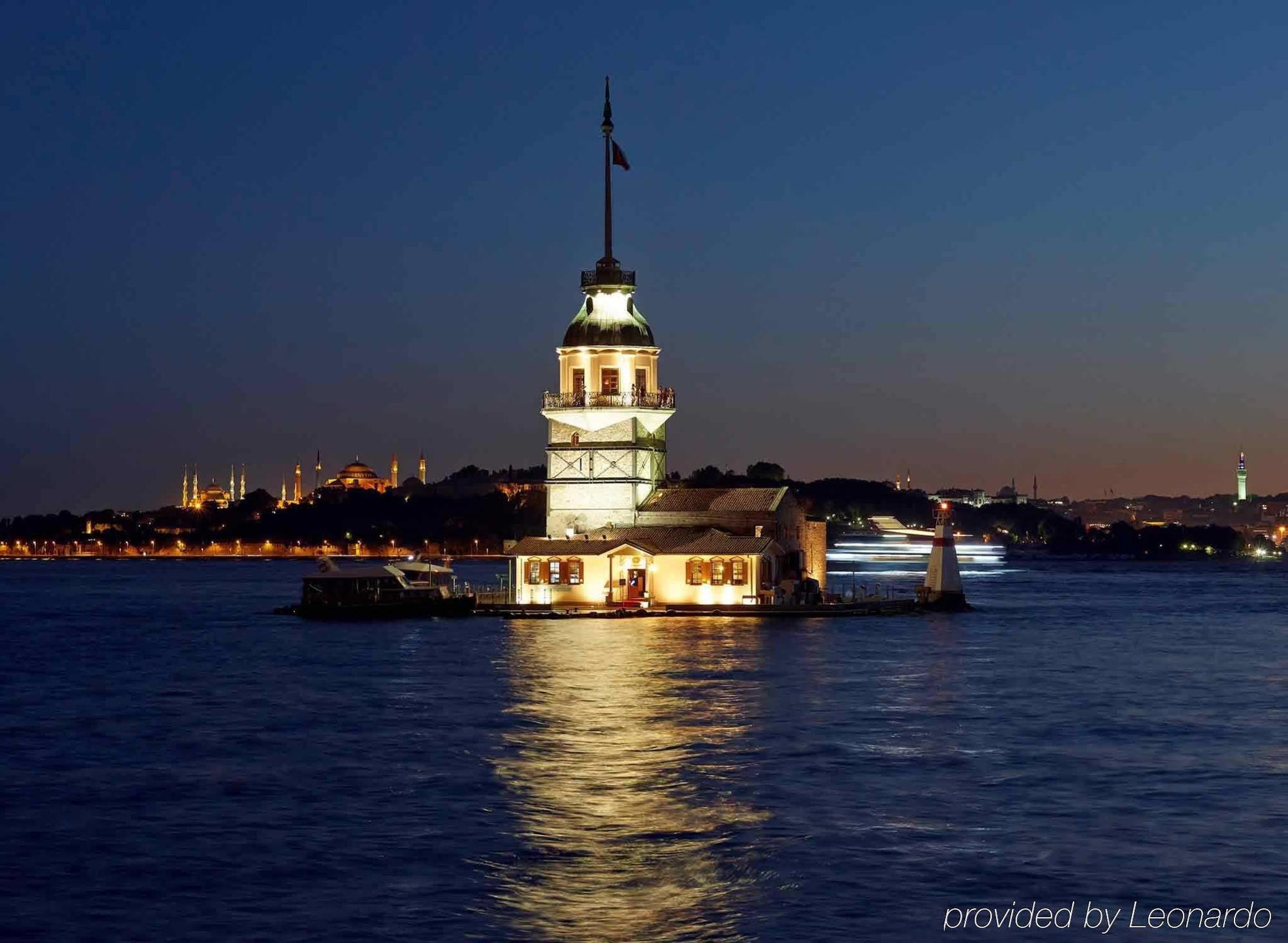 Mercure Istanbul Altunizade Hotel Exterior photo