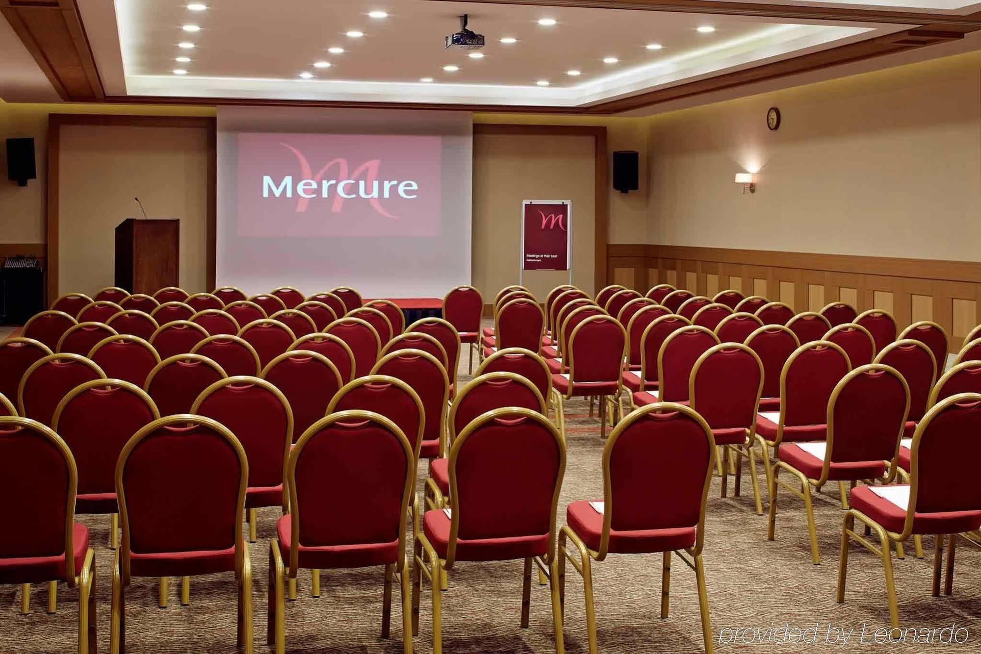 Mercure Istanbul Altunizade Hotel Exterior photo